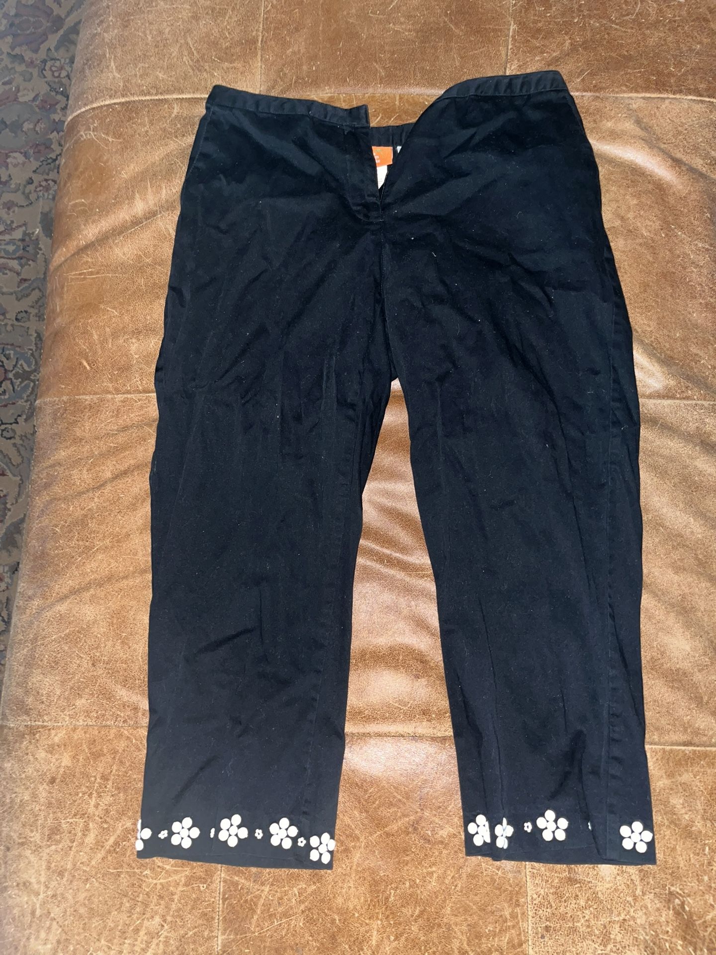 Beautiful Bundle Of Women’s Clothing Professional Size Small/Medium