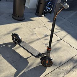 Segway ninebot f35 electric scooter