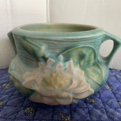 Antique Roseville Pottery U.S.A. 663  3” Sugar Bowl Lottos Serias