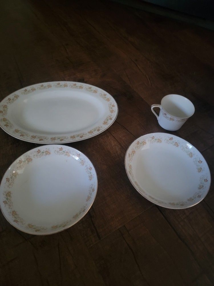 Happy Home Spring Garden Fine China