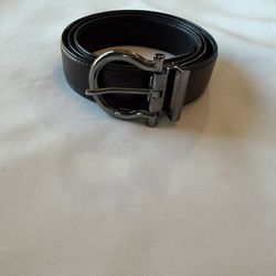 Ferragamo black leather belt