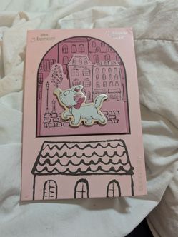 NEW ARISTOCATS MARIE EYESHADOW PALETTE