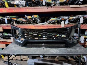 2026-2027 TOYOTA RAV4 FRONT BUMPER OEM USED #12319