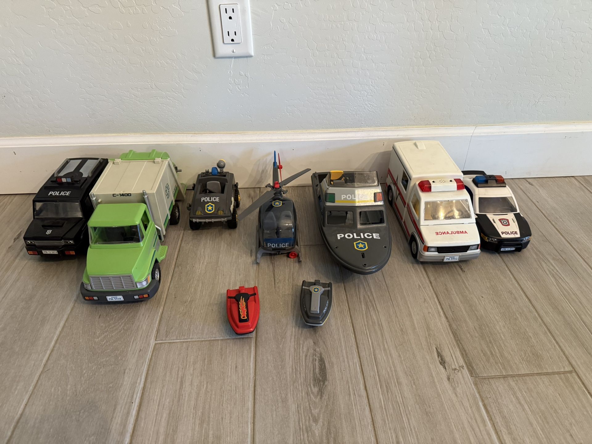 Playmobil Police & Fire Stations 