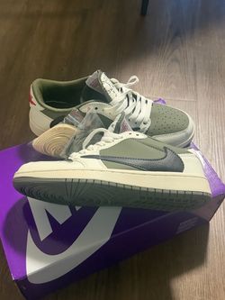 Travis scott’s 🌚woman size 8