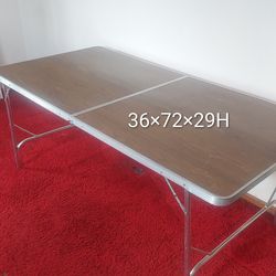 Fold up table