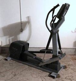 Reebok RL 900 Power Ramp Elliptical Trainer for Sale in La Harpe KS OfferUp