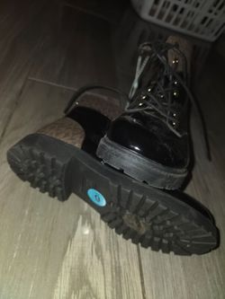 MK boots