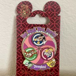 2008 Disney Pin The Mad Tea Party Ride 3D Spinner Disneyland Resort Pin Trading