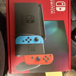 Nintendo Switch 