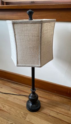 Table lamp