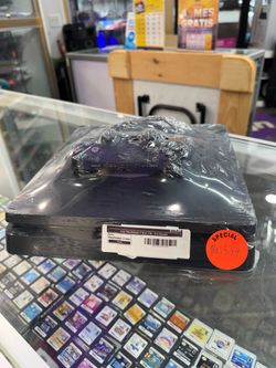 Sony PlayStation 4 Slim 1TB PRE-OWNED