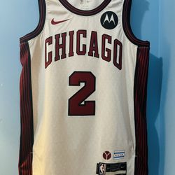 Unworn Lonzo Ball Chicago Bulls City Edition Jersey – Size 44 (Selling Fast)