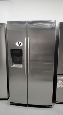 Samsung Side-by-Side Stainless Steel Fridge
