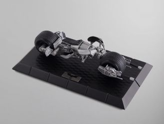 Kith Batman The Noble Collection Batpod