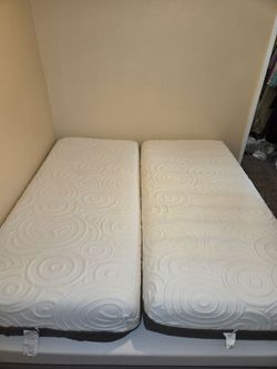 Two Twin Mattress/ King Size