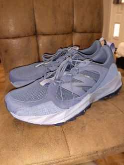 Size 14EE New balance tektrel Blue Trail Running Shoes