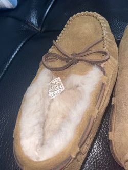 UGGS Boots & Booties For Sale - Great Low Prices