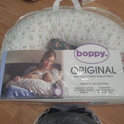 Boppy Pillow & Head And Neck Support