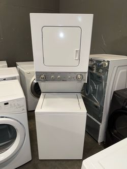 WHIRLPOOL 24” STACKABLE WASHER DRYER ELECTRIC SET