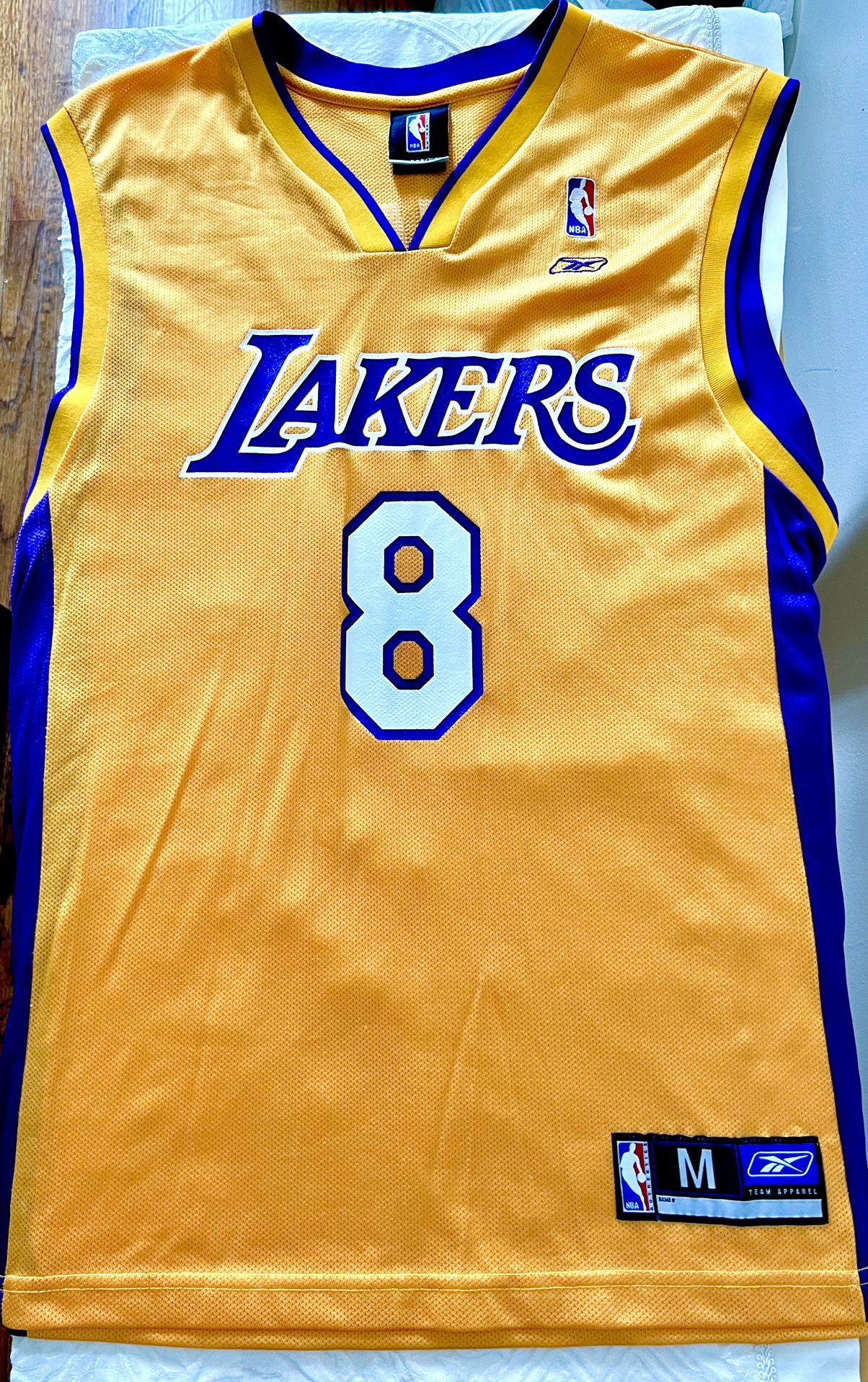 # 8 Lakers Kobe Bryant - Reebok Jersey Medium 