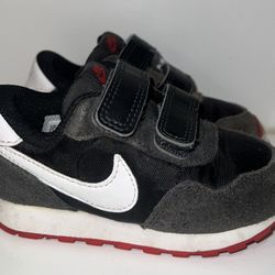 Nike MD Valiant toddler shoes
