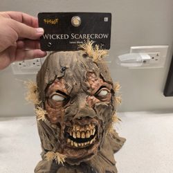 Scarecrow Mask