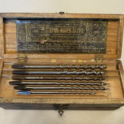 VINTAGE RUSSELL JENNINGS SPUR AUGER BITTS & ORIGINAL BOX