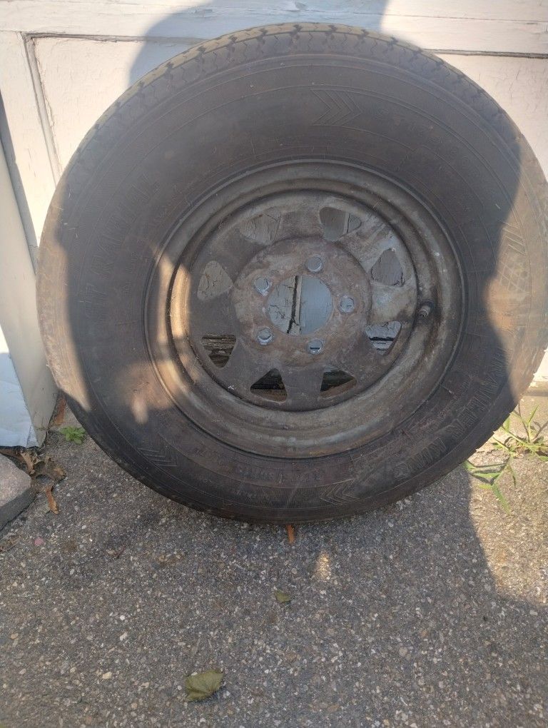 boat trailer tire and rim