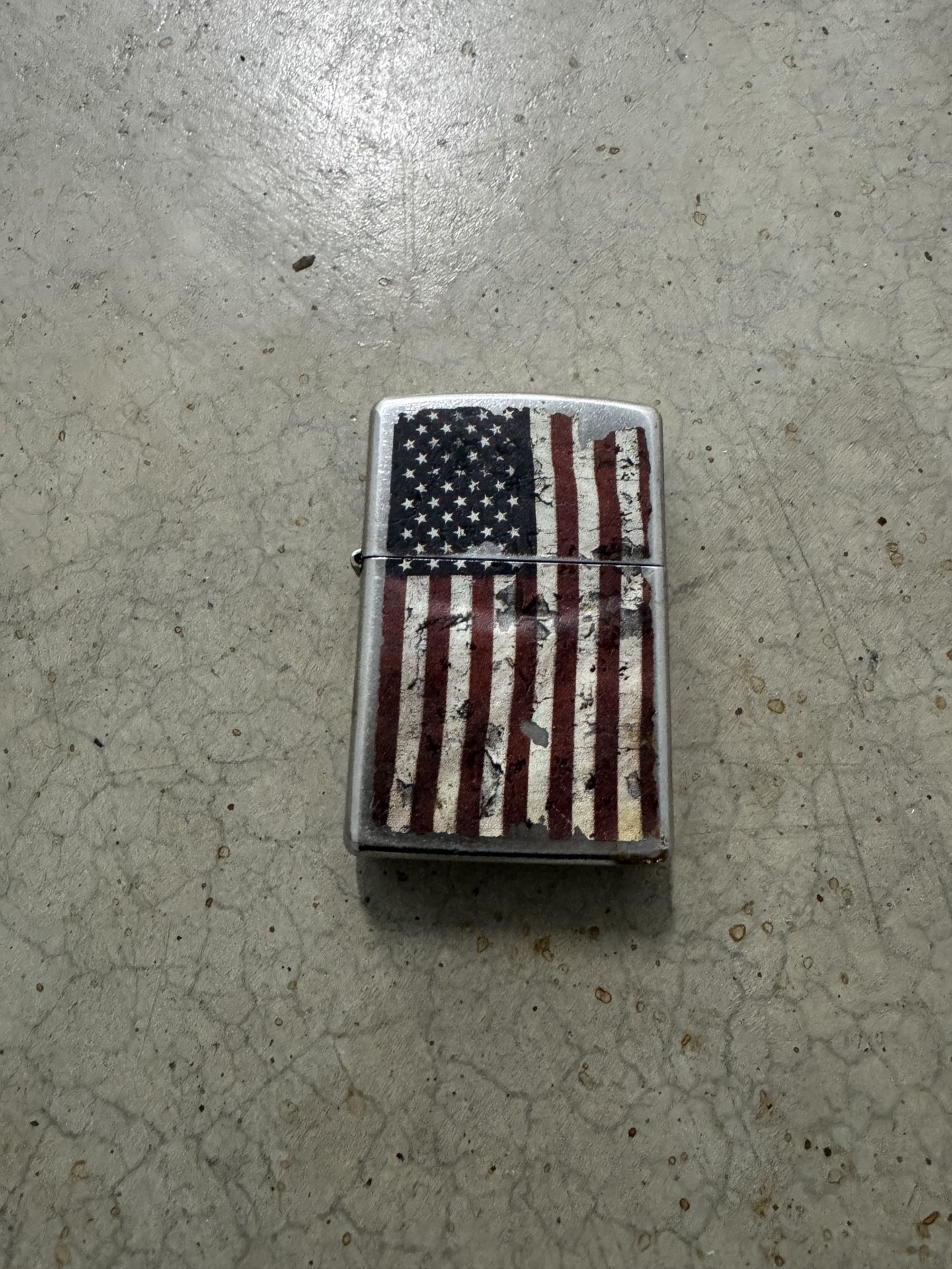 VINTAGE ZIPPO LIGHTER