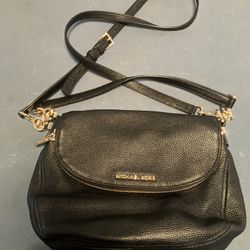Authentic Michael Kors Purse Excellent Condition 
