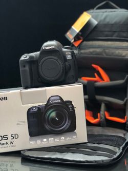 Canon EOS 5D Mark IV DSLR Camera (Used Body) with new Camera Bag