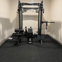 COMMERCIAL SMITH MACHINE/ POWER CAGE/ ADJUSTABLE PULLEY SYSTEM/ GYM EQUIPMENT/ FUNCTIONAL TRAINER/ VESTA FITNESS/ FREE DELIVERY 🚚 