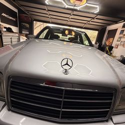 Mercedes  Benz