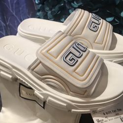  Gucci Men Leather Sandal, Gucci Logo , White Color Size 9 G/10 US NIB