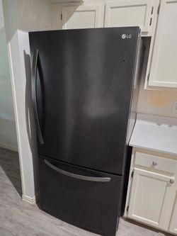 LG 24 Cu. Ft. Bottom Freezer Refrigerator $500
