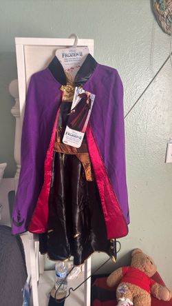 Costume