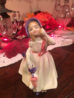 Royal Doulton Co Babie HN 1679 Copr 1935 Figurine England Girl Parasol