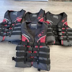 3 Large, 1 Small O'Neill Men's/Women's Superlite USCG Life Vest $35 Ea