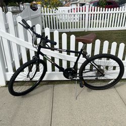 Great Mountain Bike With Comfortable Seat