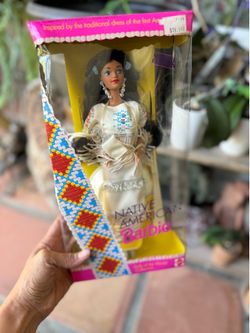 Native American  Vintage Barbie Dolls of the World 1992 Special Edition