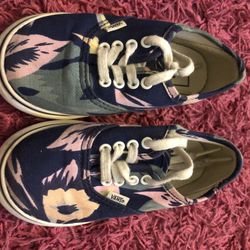 Little Girls Shoes