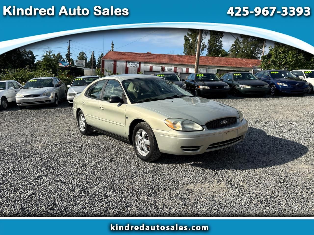 2004 Ford Taurus