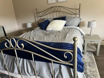 Queen size metal bed frame