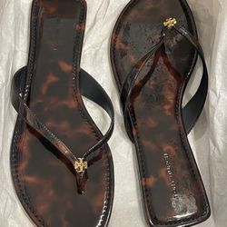 TORY BURCH CLASSIC LEATHER FLIP FLOPS WOMEN 8.5 “NEW”