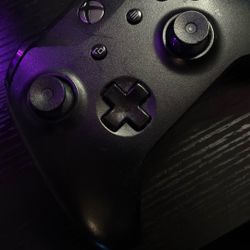Xbox Controller (Black) for parts