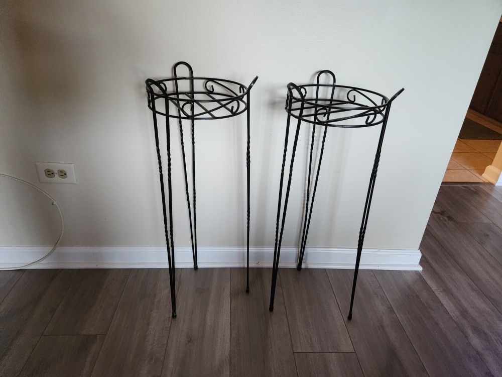2 Decorative Indoor/Outdoor 30" Tall Metal Plant Stands