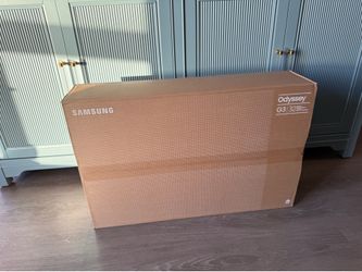 Samsung 32” Odyssey G3 Gaming Monitor – 180Hz, 1ms, FreeSync, Adjustable Stand