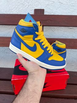 Jordan 1 reverse Laney Size 8W/6.5y- Read Description