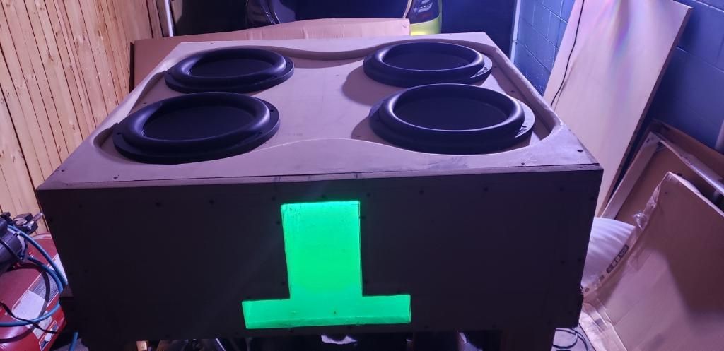 4 12s Subwoofer Speaker Box